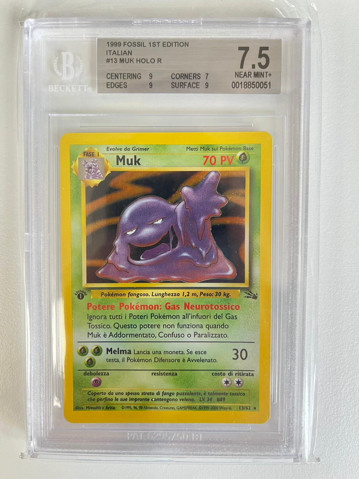 Muk Fossil Holo 1st Edition ITA BGS 7.5